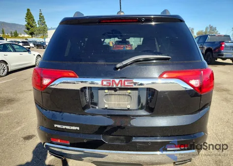 2017 GMC Acadia Denali z USA, uszkodzony, nr VIN 1GKKNPLS4HZ140841